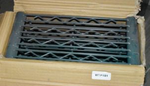 1 x Pack of Four Wire Shelfs For Commercial Kitchen RacksWTP181