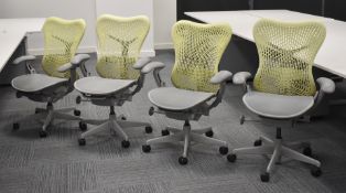 30 x Herman Miller 'Mirra' Office Swivel Chairs - Ergonomical Gas Lift Swivel Chairs with Armrests -