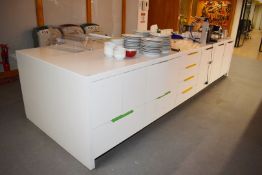 1 x Contemporary Kitchen Island Featuring 6 x Bosch Integrated Fridges - H70 x W410 x D135 cms