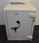 1 x Dudly Heavy Duty Security Safe with Key