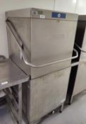 1 x Hobart AMXXS-31 Commercial Passthrough Dishwasher - 3 Phase - Dimensions: H202 x W70 x D73 cms -