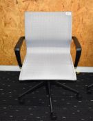 1 x Vitra Office Swivel Chair on Castors - Featurs a Light Grey Seat with Black Frame, Armrests and
