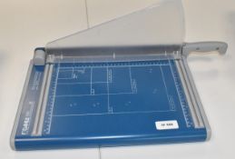 1 x Fodahle 533 Office Guillotine