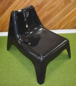 1 x Modern Plastic Chair in Black