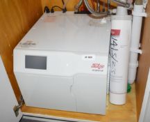 1 x Zip Hydrotap G4 Instant Boiling and Chilled Filtered Water Dispenser Tap, Filter and Unit
