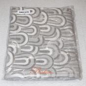1 x PRATESI Luxury Cushion Covers in Grey - Made In Italy - Dimensions: 48 x 48cm Plus Flange Border