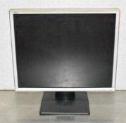 1 x FUJITSU Scaleoview 19 Inch X19-3 Monitor - Ref: CEC137/C1 - CL971 - Location: Altrincham WA14