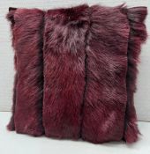 1 x O'HARE & D'JAFER Large Purple Fur Cushion With Quilted Back - 54X54cm - Ref: CNT750/B5-7 - CL845