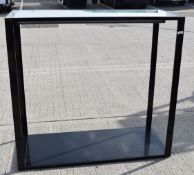 1 x Glass Topped Department Store Display Rail In Black - £1 Start, No Reserve!