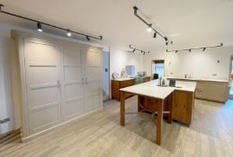 1 x Bespoke Solid Wood Fitted Kitchen with Central Island, Premium Integrated Appliances - NO VAT
