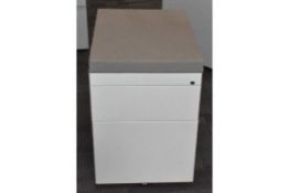 4 x Haworth Mobile Drawer Pedestal Featuring a Metal Construction, Two Large Drawers, 1 x Stationary