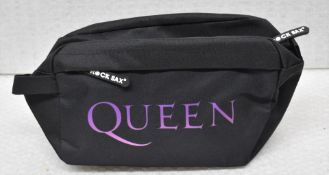 1 x Queen Travellers Wash Bag by Rock Sax - Officially Licensed Merchandise - New & Unused - Ref: