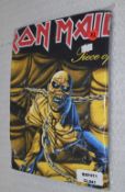 1 x Rock n Roll Themed IRON MAIDEN Men's T-Shirt - Size: Extra Large - New & Sealed