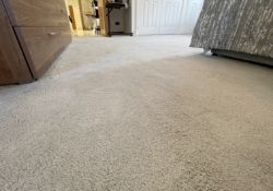 1 x Luxurious Tufted Deep Pile Bedroom Carpet, 4.2 x 4.7-Metres - Ref: RGT - CL1005 - NO VAT ON