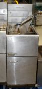 1 x Pitco 35C+ Single Tank 40cm Gas Fryer With Baskets and Divider