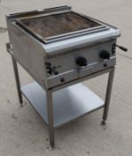 1 x PARRY Professional Natural Gas Lava Rock Chargrill Pgc6 With Stand - RRP £1,300.00