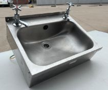 1 x Large Stainless Steel Handwash Sink Basin With Hot/Cold Taps - Dimensions: H13 x W45 x D36 cms