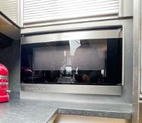 1 x GAGGENAU Microwave with Grill, 60cm - Model: EM931110/00 - Ref: MRS109 - NO VAT ON HAMMER -