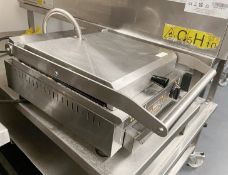 1 x Roller Grill Glass Ceramic Contact Panini Grill - Model GVS 335 FT - Approx RRP £1,100