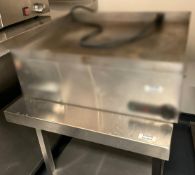 1 x Stainless Steel Appiance Stand