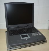 2 x Vintage Asus / Acer Windows XP Laptop Computers - Chargers Not Included - Ref: CEC234 Office -
