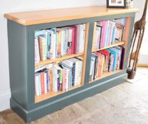 1 x Painted Solid Wood Floorstanding Bookcase - CL1007 - NO VAT ON THE HAMMER - Location:
