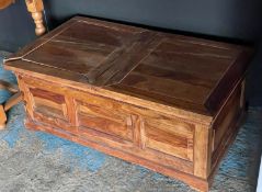 1 x Solid Sheesham Wooden Storage Chest Trunk Blanket Box / Linen Cabinet - CL985 - NO VAT ON THE