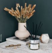 1 x NEOM 'Real Luxury' Fragrance Diffuser, Lavender, Jasmine & Sandalwood, 100ml - Original Price £