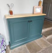 1 x Painted Solid Wood Compact Console Unit / Meter Cupboard - CL1007 - NO VAT ON THE HAMMER -