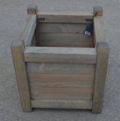 1 x Aldsworth Square Wooden Planter - Ref: GTC135/GTCP3 - CL1017 - Location: Altrincham