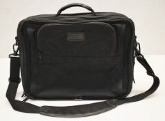 1 x TUMI Large Luxury Carry-On Laptop Bag Briefcase in Black, with Safeport Compartment - Ref: