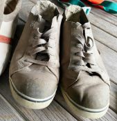 1 x Pair of UGG Lace-Up Shoes, Size EU41 - CL985 - NO VAT ON THE HAMMER - Location: Cheshire