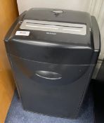 1 x Q-Connect Q15CC Proffesional Heavy Duty Paper Shredder
