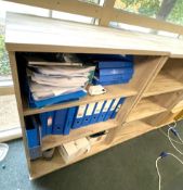 1 x Book Shelf Finished in Oak - Dimensions: H113 x W80 x D42 cms