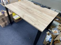 1 x Computer Workstation Desk / Modern Office Desk Featuring an Oak Finish, Black Metal Frame