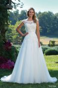 1 x Sincerity Wedding Dress - Style 3771 - Colour: White - Size: US 10 - Original Price £1,030 - Ref