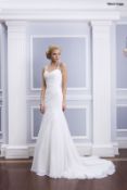 1 x TIA Wedding Dress - Style 5306 - Colour: Diamond White - UK Sample - Original Price £765.00