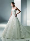 1 x Benjamin Roberts Wedding Dress - Style 2058 - Colour: Ivory - Size: 14 - Original Price £1,245
