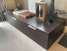 1 x Wooden 3-Door TV Cabinet in Wenge - Ref: LB394 - CL1020 - NO VAT ON THE HAMMER - Location: