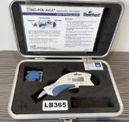 1 x Reichert TONO-PEN AVIVA Applanation Tonometer in Branded Protective Case with Quick Reference