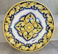1 x Decorative Artisanal Ceramic Wall Plate Signed M.Ruggeri - CL1020 - NO VAT ON THE HAMMER -