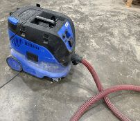 1 x Attix 33-2M Vacuum Cleaner/Dust Extractor - Ref: LB132 - CL1019 - Location: Waltham Abbey