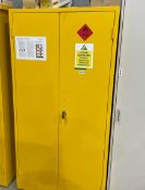 1 x COSHH Metal Storage Cupboard - 92(W) X 46(D) X 184(H) cm - Ref: LB148 - CL1019 - Location:
