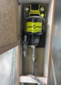 1 x KREMLIN 35C50 Airmix Paint Pump With Trolley - RRP £3,000.00 - Ref: - CL1019 - Location: Waltham