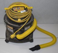 1 x V-Tuf M Class Mini HEPA Extraction Velocity Monitor Vacuum - Ref: TG239 - CL1023 - Location: