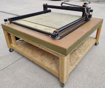 1 x BulkMan3D QueenBee PRO 4-Axis CNC Router Machine with Table & PC - Images and Information Added