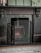 1 x Latton Folding Firescreen - Black - RRP £80.00 - Ref: GTC236/GTC2P8 - CL1017 - Location: