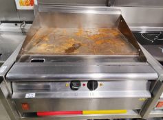 1 x Falcon Dominator 80cm Solid Top Griddle - 3 Phase