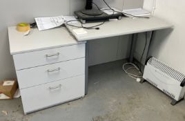 1 x Office Desk And 3-Drawer Unit - Ref: LB182 - CL1019 - Location: Waltham Abbey EN9Details: