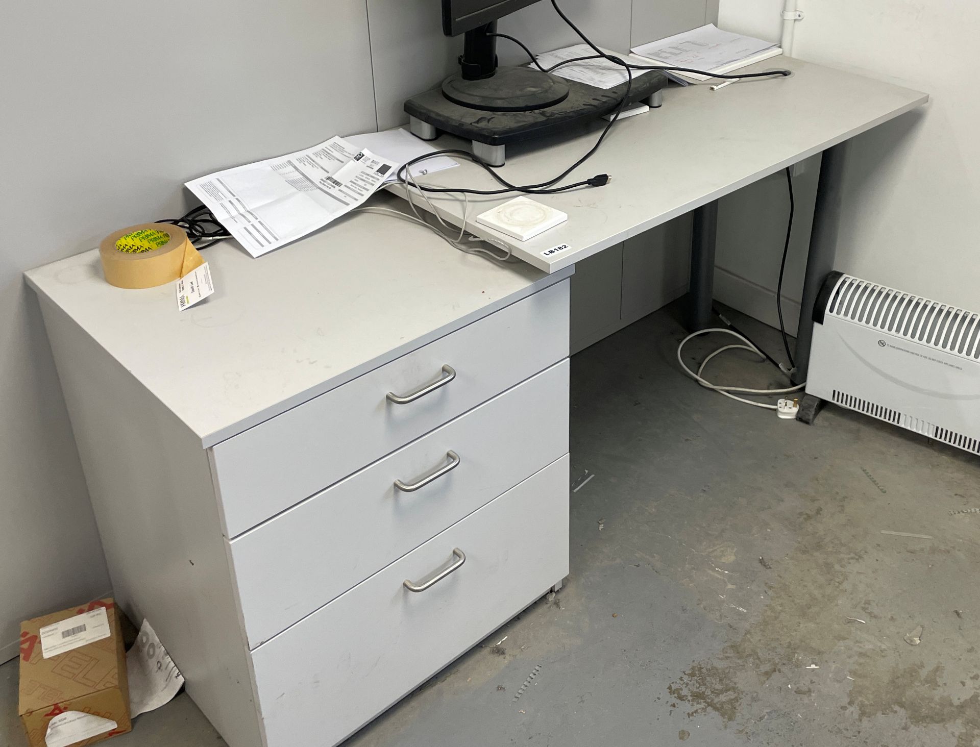 1 x Office Desk And 3-Drawer Unit - Ref: LB182 - CL1019 - Location: Waltham Abbey EN9Details: - Image 2 of 10